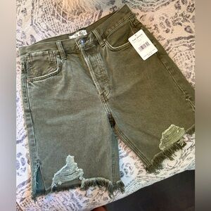We The Free Sage Green Button-Fly Shorts Size 25